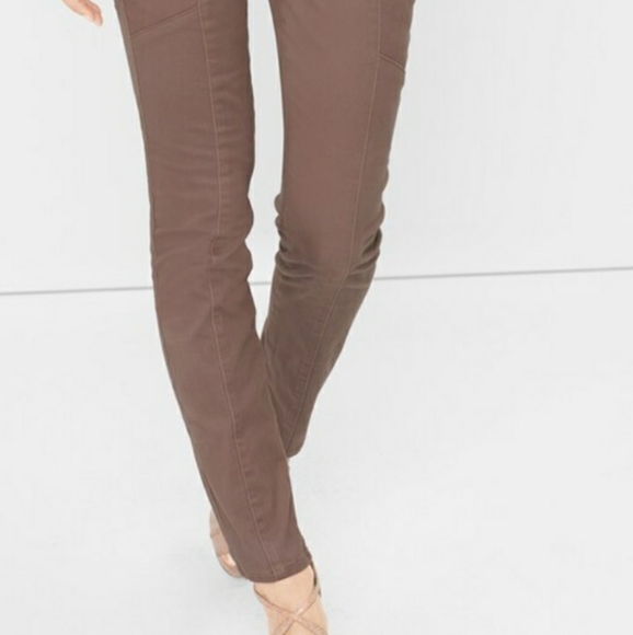 🎁 WHBM Vintage, The Skimmer Jeans. Motto Inspired with Gorgeous Velveteen Trim - Picture 6 of 16